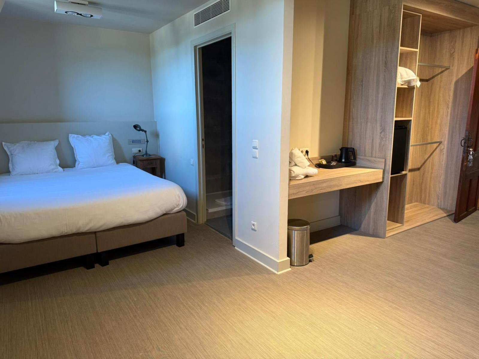 La Merveilleuse By Infiniti Hotel 디넝 외부 사진